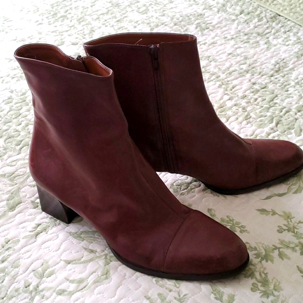 Easy Spirit Ankle Bootie